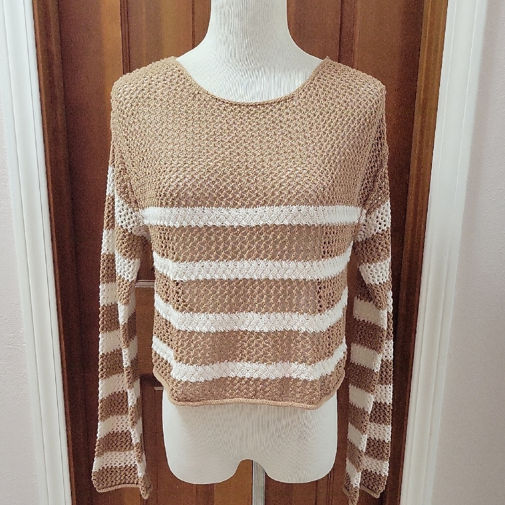 American Eagle Outfitters Tan and White Striped Sweater